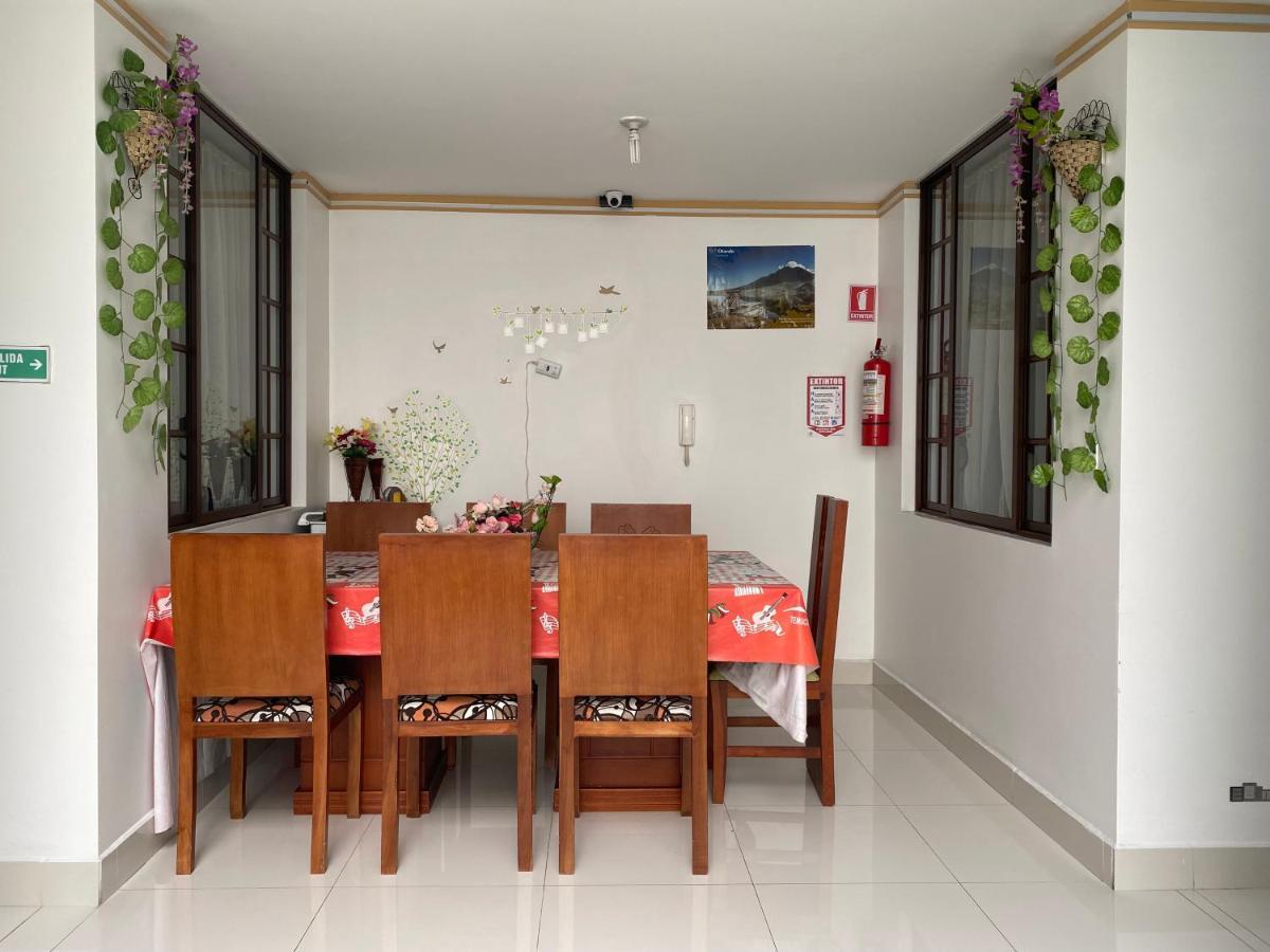 Hostal Arauco Otavalo Kültér fotó