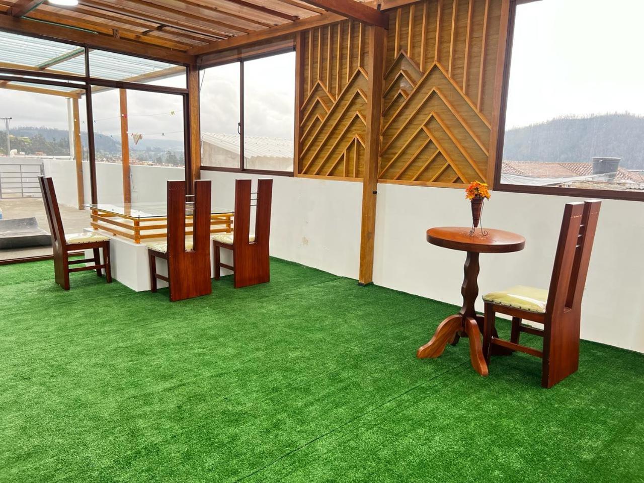 Hostal Arauco Otavalo Kültér fotó