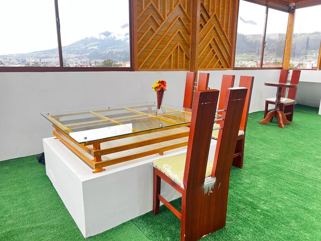Hostal Arauco Otavalo Kültér fotó
